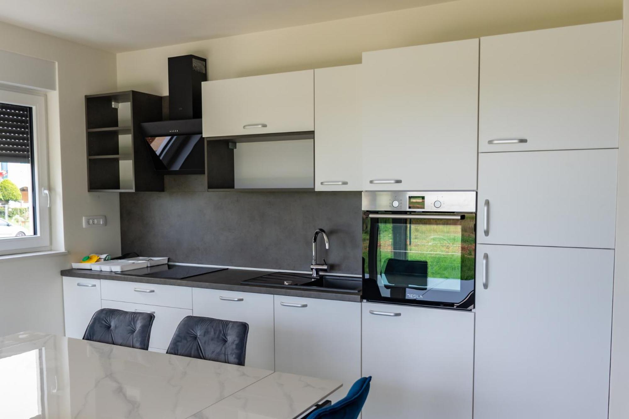 Baden Resort Basanija, Umag-With Sea View, Parking And 300M From The Beach Bagian luar foto