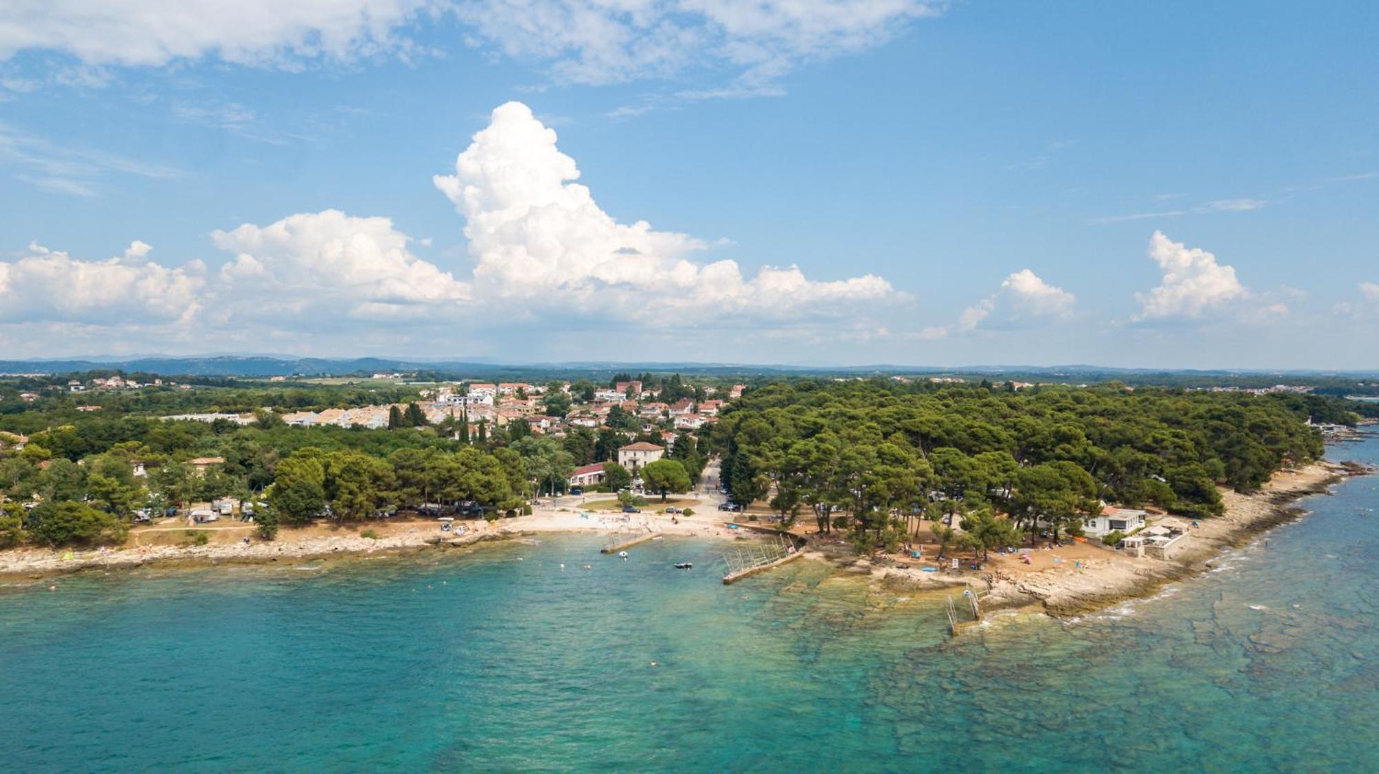 Baden Resort Basanija, Umag-With Sea View, Parking And 300M From The Beach Bagian luar foto