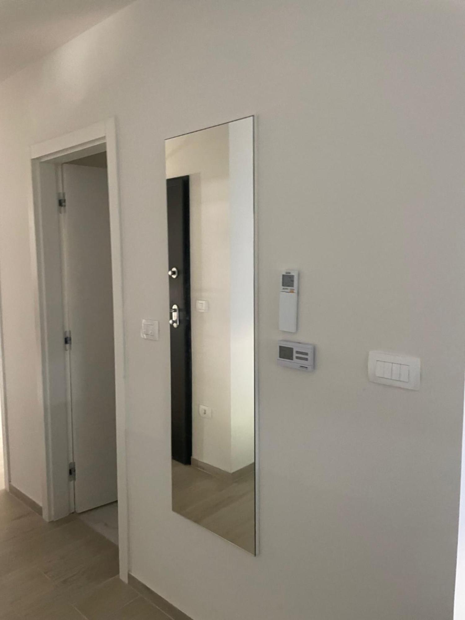 Baden Resort Basanija, Umag-With Sea View, Parking And 300M From The Beach Ruang foto