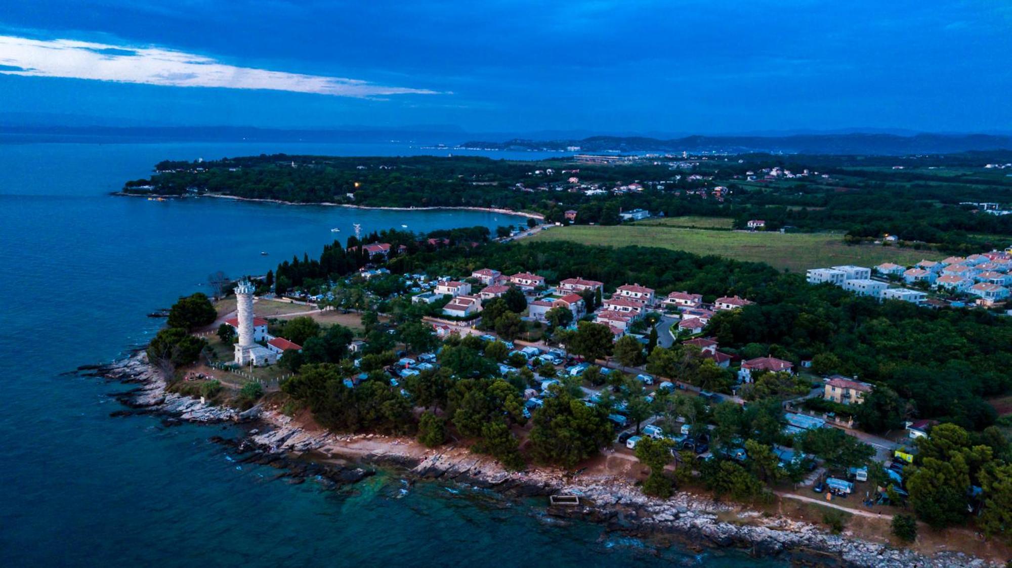Baden Resort Basanija, Umag-With Sea View, Parking And 300M From The Beach Bagian luar foto